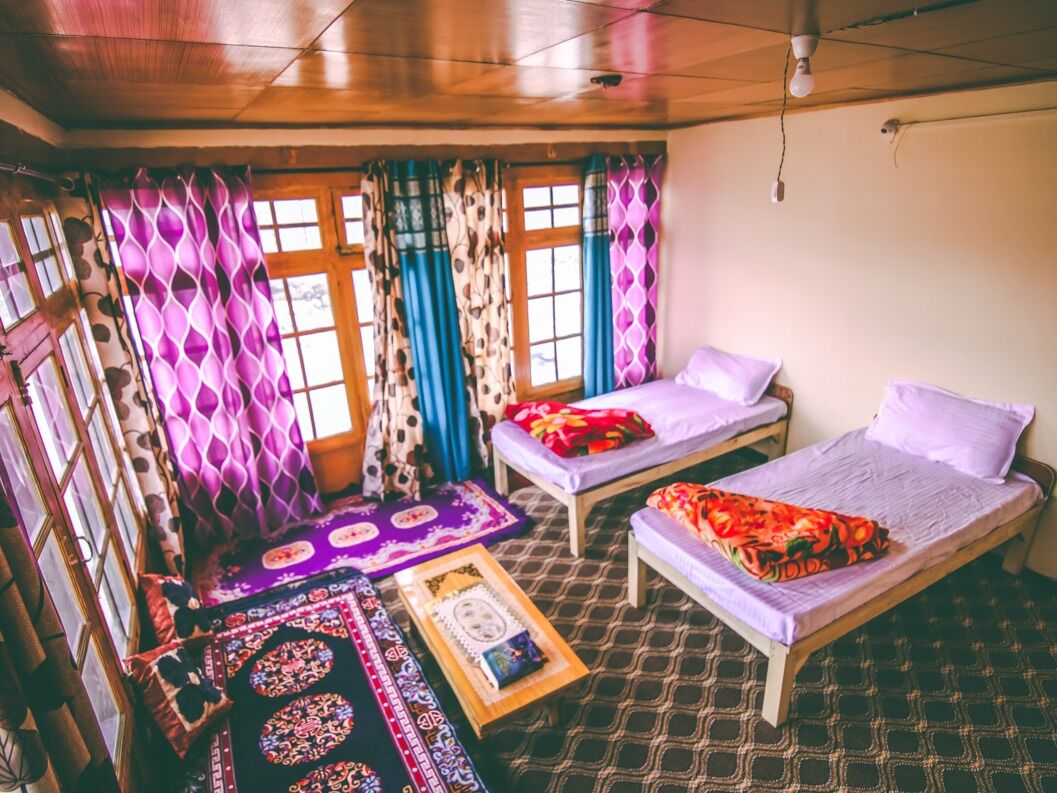 Reach for the stars at Pangong Tso